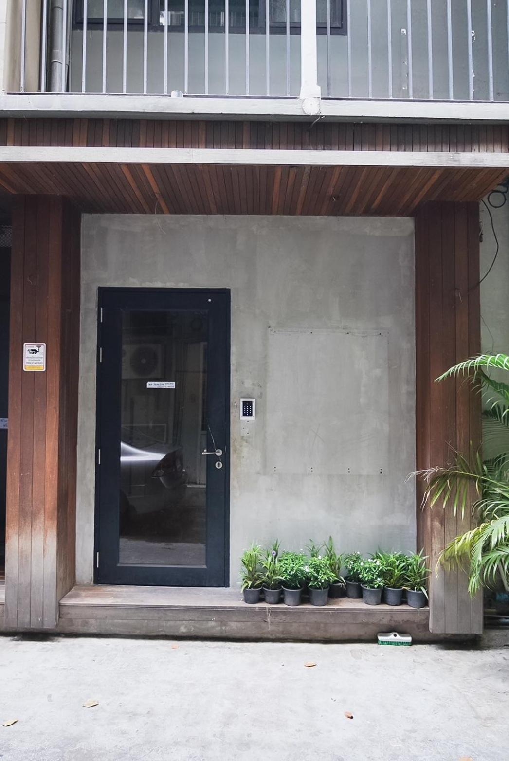 Z โกอินน์ สีลม - สถานีรถไฟฟ้าเซนต์หลุยส์ Go Inn Silom Bangkok Dış mekan fotoğraf