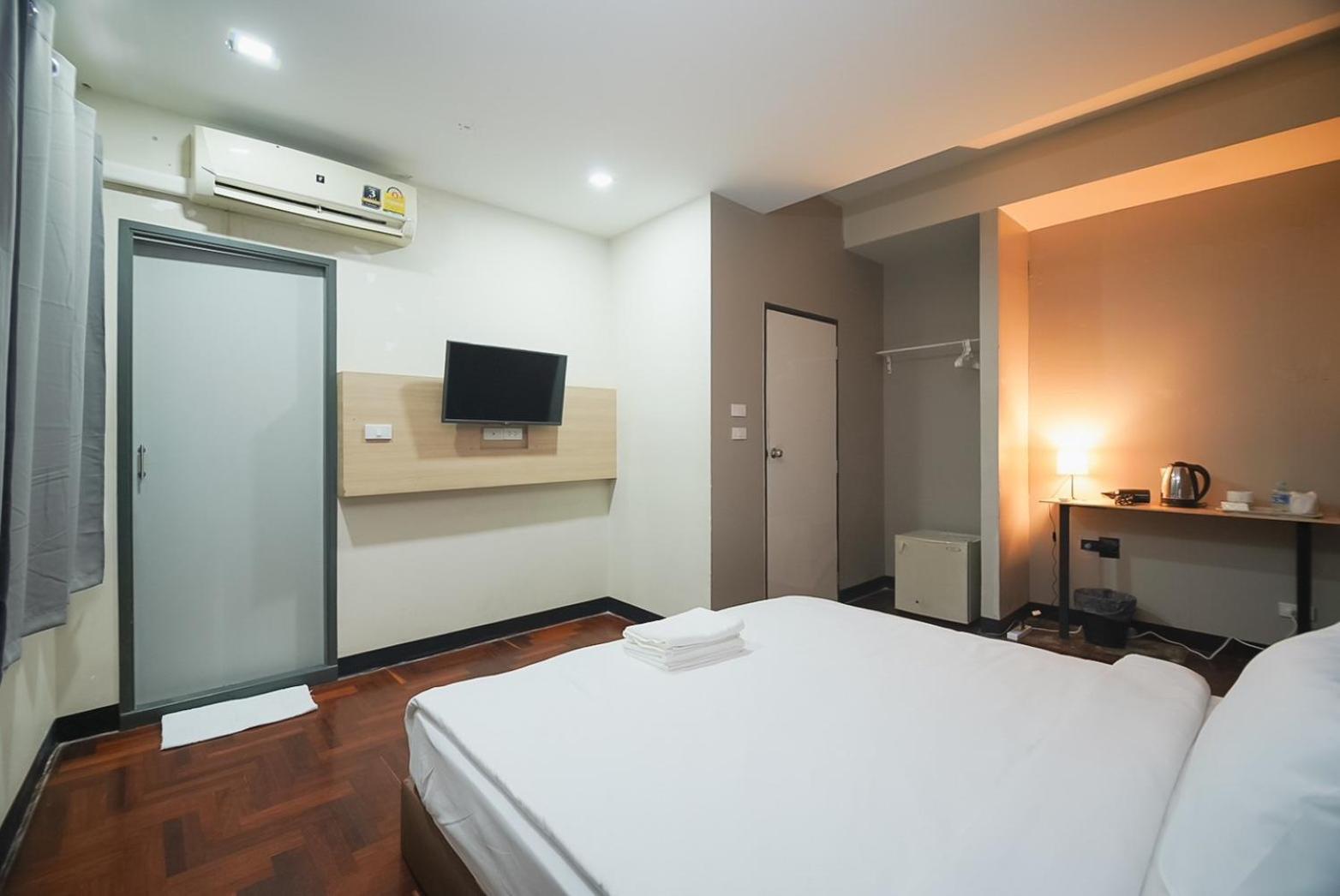 Z โกอินน์ สีลม - สถานีรถไฟฟ้าเซนต์หลุยส์ Go Inn Silom Bangkok Dış mekan fotoğraf